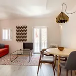 Apartment Tram 28 Duplex