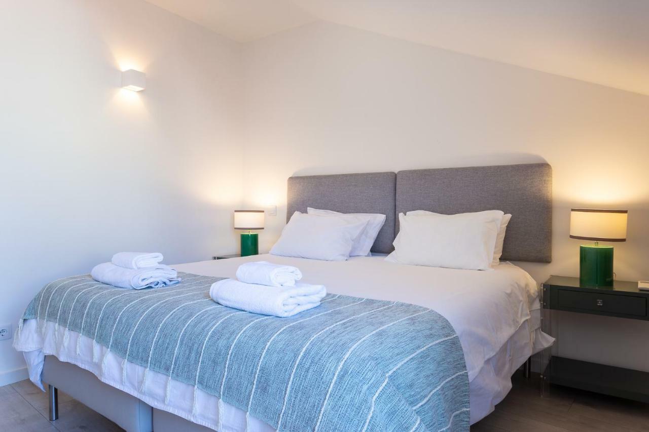Tram 28 Duplex Apartamento *